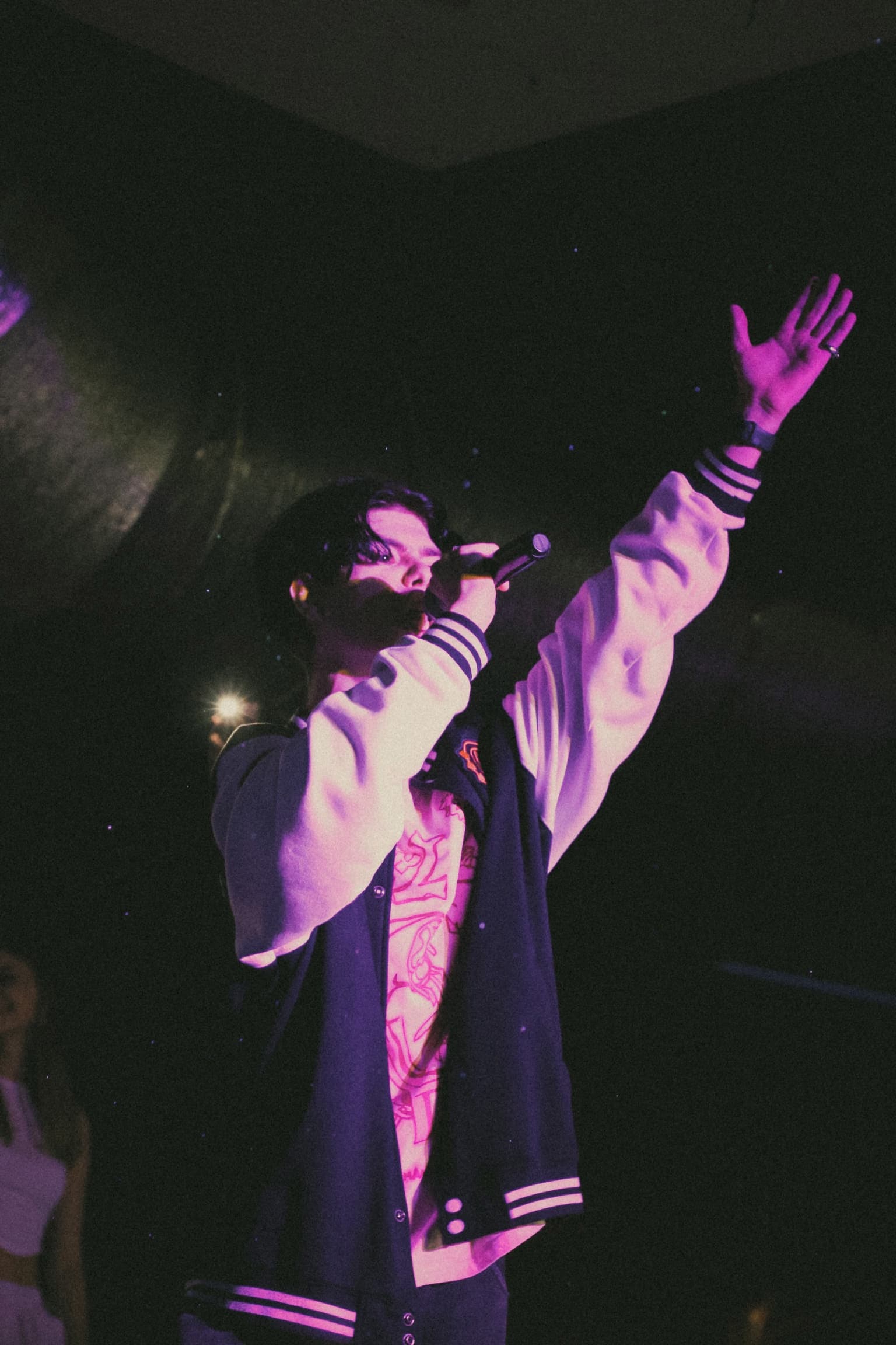 Преподаватель вокальной студии VOX в Кемерове Данил Мамзер